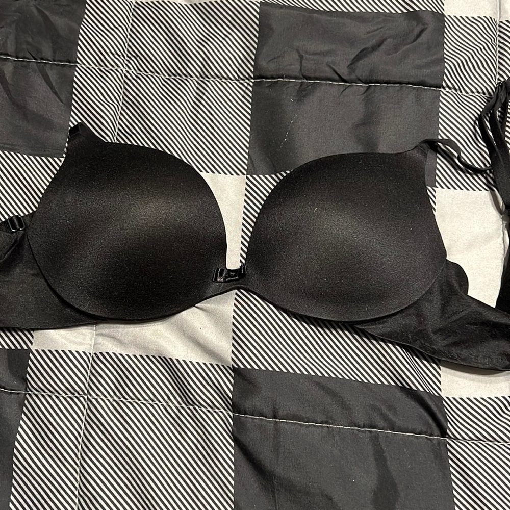 Victoria’s Secret push up bra